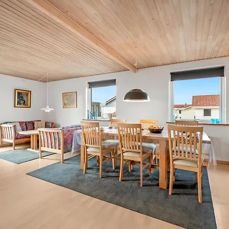 Hébergement de vacances Lovely With Panoramic Views Of The North Sea